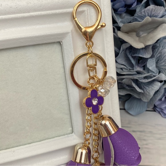 Purple Triple Rose Charm with Beads Keychain - Picture 6 of 14